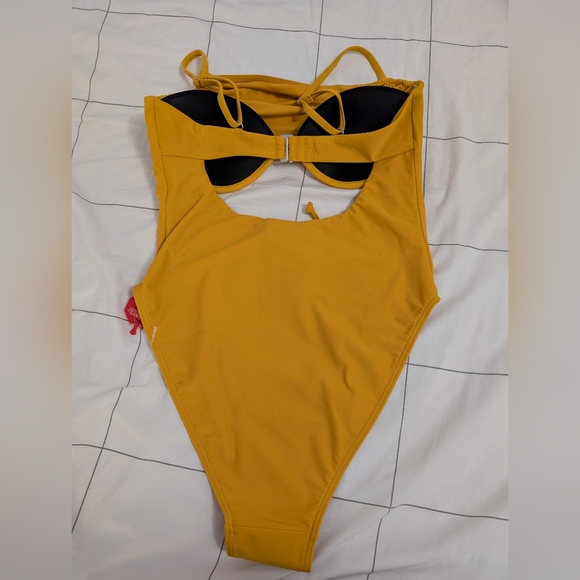 Andrea Iyamah Tiaca One-piece Swimsuit Cut-out Sunshine Yellow size M - Picture 8 of 11
